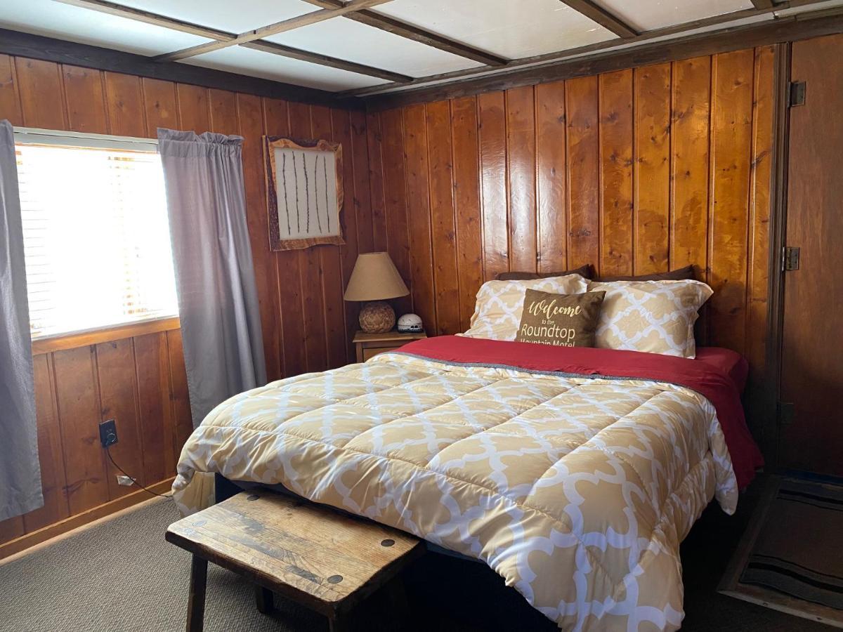Roundtop Mountain Vista - Cabins And Motel Thermopolis Zewnętrze zdjęcie