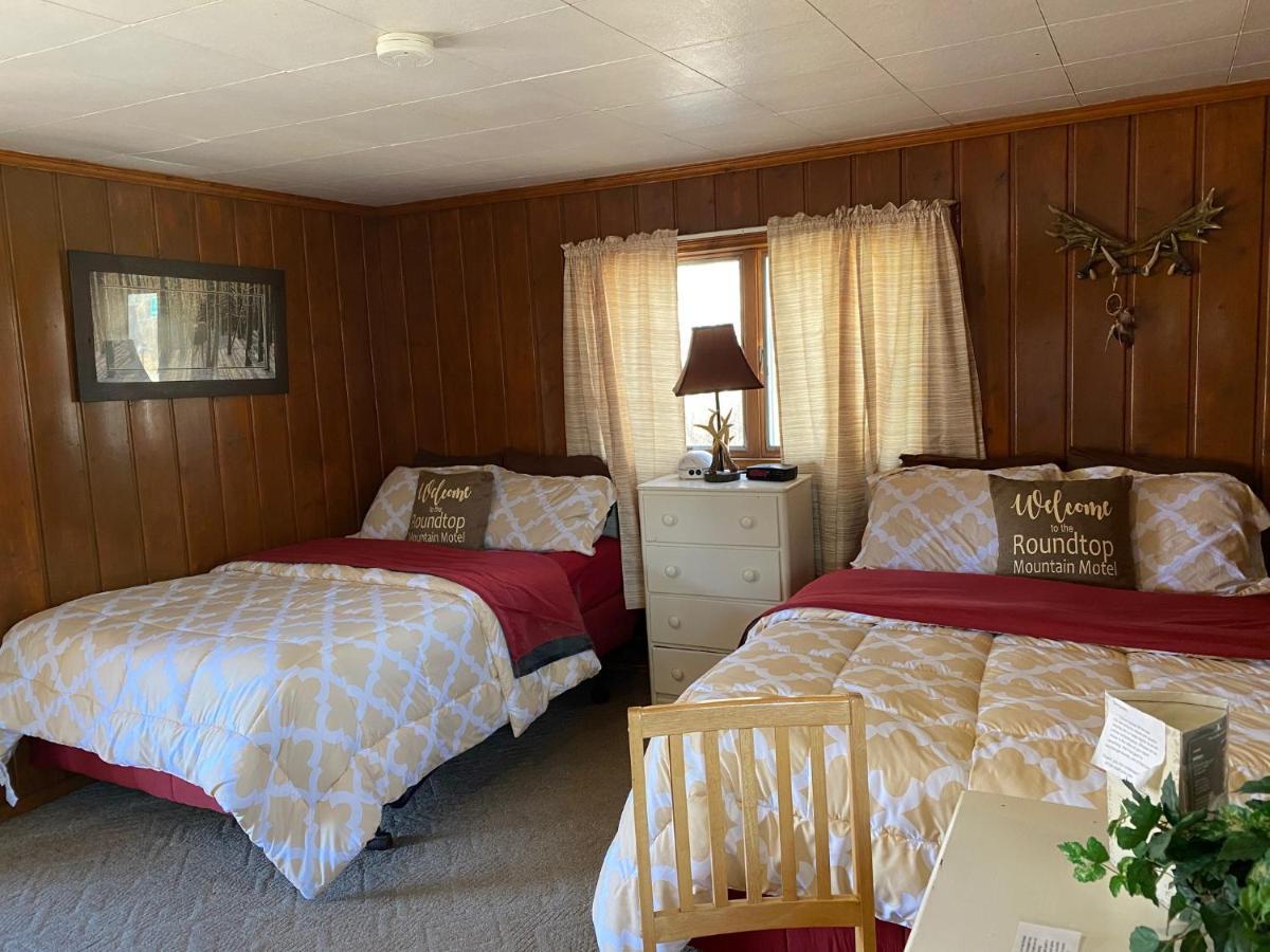 Roundtop Mountain Vista - Cabins And Motel Thermopolis Zewnętrze zdjęcie